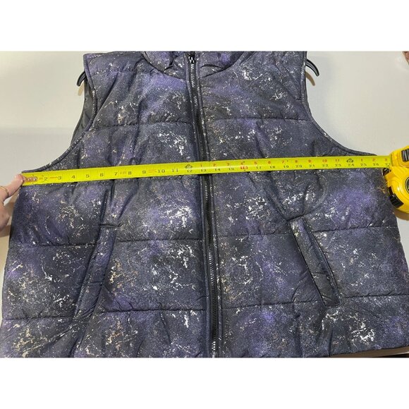 ID Ideology Womens Puffer Vest 1X Deep Black, purple with Speckle foil design - Picture 3 of 9